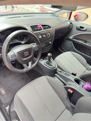 Seat Leon 1.4 benzina  - imagine 3