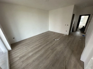 Apartment bloc nou cu lift si loc de parcare inclus - imagine 6