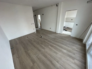 Apartment bloc nou cu lift si loc de parcare inclus - imagine 7