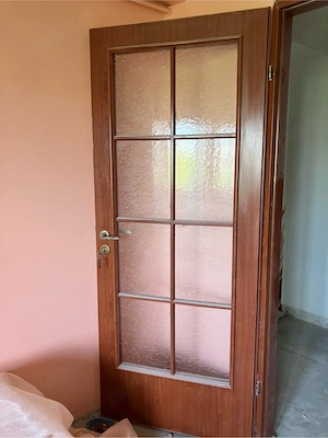 3 usi interior 2,05x0,88m sticla mata 