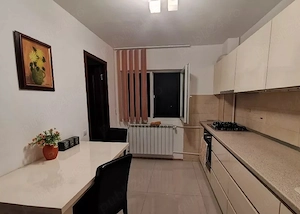 in Piata Victoriei chirie apartament 2 camere cu centrala