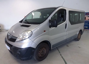 Opel Vivaro 8+1 
