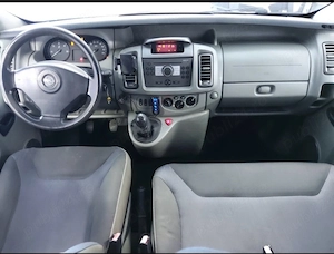 Opel Vivaro 8+1  - imagine 4