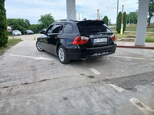 Vând BMW seria 3 e91 2008 EURO 5 - imagine 3