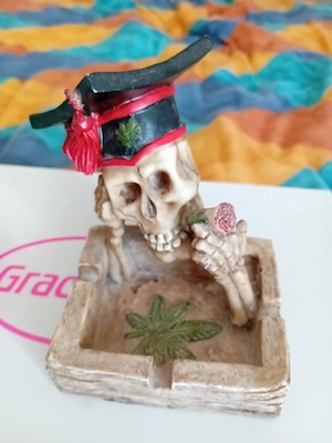 2 scrumiere noi decorative 
