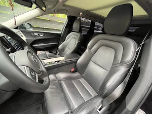 Vand Volvo XC60 Inscription Plug-in Hybide - imagine 3