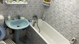 apartament 3 camere  - imagine 8