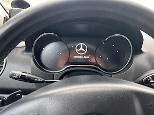 vand Mercedes Benz ML W164-2009 3.0 - imagine 7