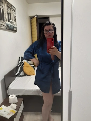 Milf 43 de ani poze 100% la 100 % reale 