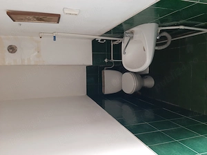 Inchiriez spațiu comercial în Gurahont  - imagine 4