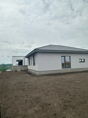 Casa de vanzare Via Carmina - imagine 4