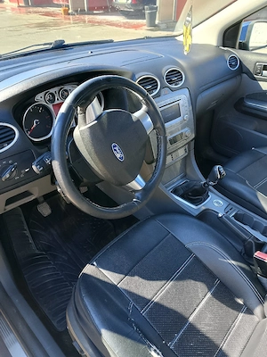 de vanzare Ford focus 2 facelit 2009