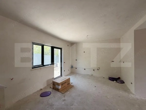 Triplex Nou cu Teren Generos de 306 mp,  Lângă Ambasador,  Zonă în Plină Dezvolt - imagine 12