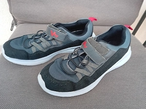Adidasi copii vty marime 36 in stare perfecta 