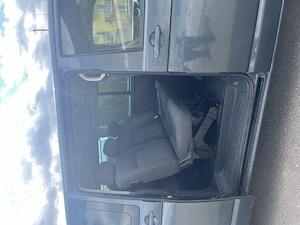 Volkswagen Caravelle 8+1  - imagine 8