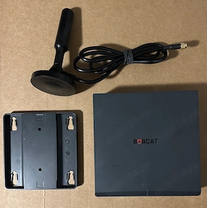 Vand router bobcat 300 4gb RAM + antena de 10 dbi 868MHz