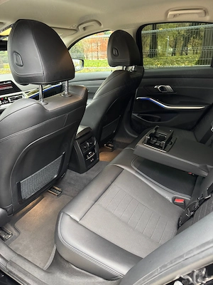 BMW Seria 3 316d, An 2021, G20 G21, 1 995 cm3 - 73.000 Km - imagine 6