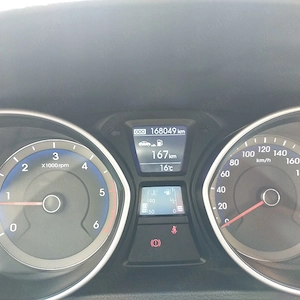 Hyundai i30 model 2014 1.6GDH - imagine 2