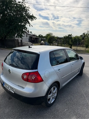 VW Golf 5 United 1.6 MPI 2009              - imagine 3