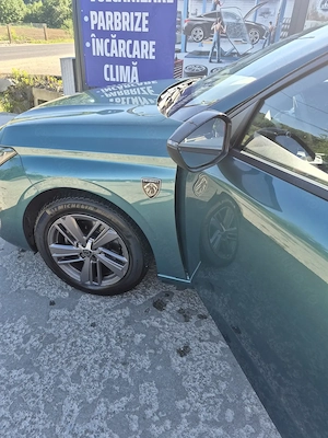 Peugeot 308 turbo 1.2 - imagine 3