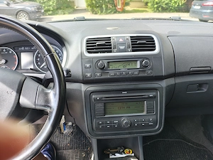 Vând Skoda ROOMSTER 1.6 - imagine 3