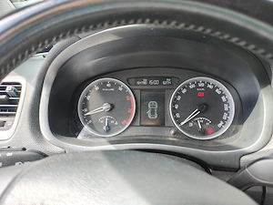 Vând Skoda ROOMSTER 1.6 - imagine 4