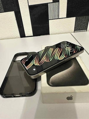 IPhone 15 Pro ,128 Gb ,87% baterie ,Full Box ,doar în Suceava ,nu trimit ! - imagine 4