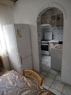 De închiriat apartament 2 camere