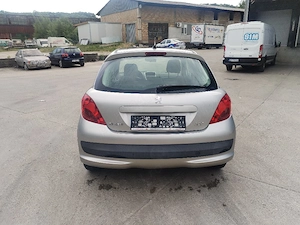 Peugeot 207, 1,6 diesel  - imagine 9