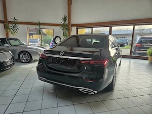 Mercedes E 300de limuzina  - imagine 4