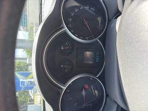 Chevrolet Cruze 1.6 LS - imagine 5