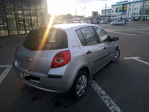 Renault clio 3 1.5 dci - imagine 3