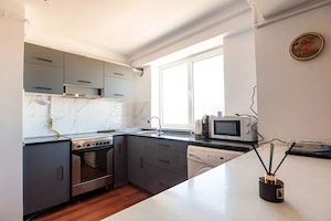 Apartament de vanzare in Constanta zona Piata Ovidiu - imagine 5