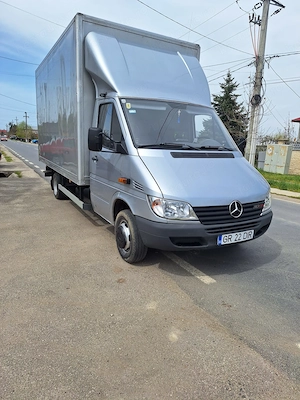 Vând Mercedes Sprinter motor 2.2 (3.5T)