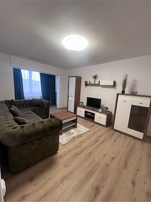 Inchiriez apartament regim hotelier 3 camere - imagine 2