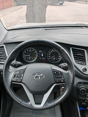 Vand Hyundai Tucson - imagine 10