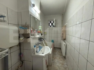 Apartament 2 camere-Zona Malu Rosu  - imagine 8