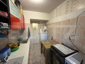 Apartament 2 camere-Zona Malu Rosu  - imagine 7