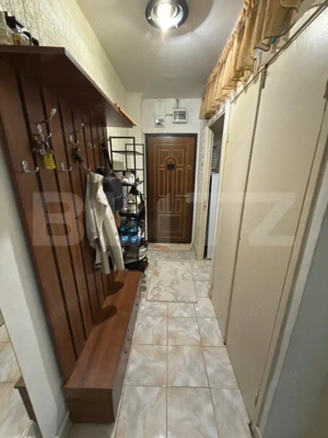 Apartament 2 camere-Zona Malu Rosu  - imagine 9