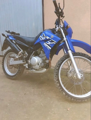 Vand schimb Yamaha enduro inmatriculata - imagine 2