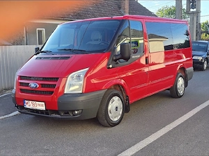 Ford Transit 2.2d 2010 9 locuri