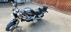 Suzuki SV 650 Naked - imagine 2