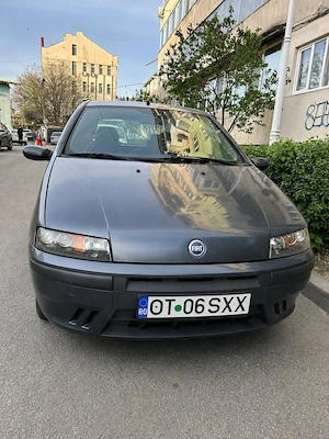 Dezmembrez Fiat punto 
