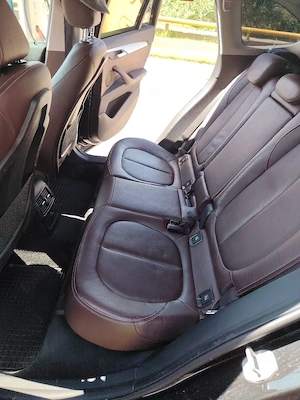 BMW X1 F48 sDrive18d 150CP -- Euro 6 Fără AdBlue -- Istoric Service -- Piele & Volan Încălzit - imagine 8