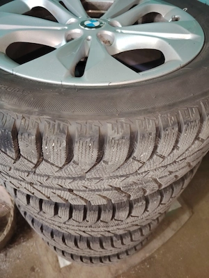 BMW X1 F48 sDrive18d 150CP -- Euro 6 Fără AdBlue -- Istoric Service -- Piele & Volan Încălzit - imagine 6