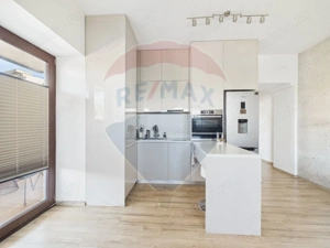 Apartament cu 3 camere de vanzare, centrala proprie - Mihai Bravu - imagine 16