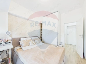 Apartament cu 3 camere de vanzare, centrala proprie - Mihai Bravu - imagine 9
