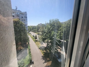 Apartament ultracentral Braila - imagine 5