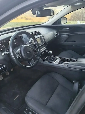 Jaguar xe 2016 - imagine 2
