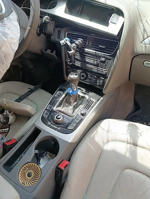 Audi A4 B8  - imagine 5